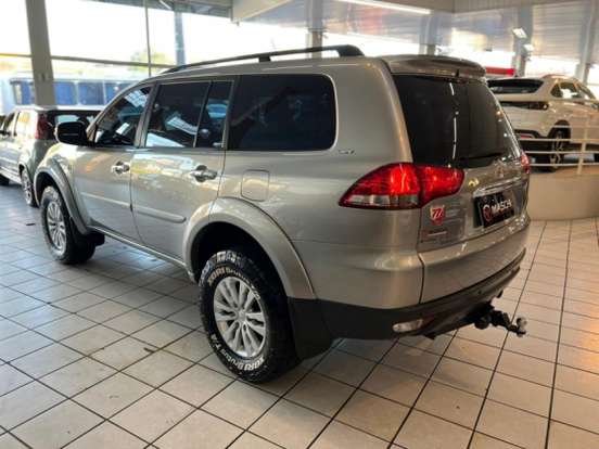 MITSUBISHI-PAJERO DAKAR-3.2 HPE 4X4 7 LUGARES 16V TURBO INTERCOOLER DIESEL 4P AUTOMÁTICO MITSUBISHI-PAJERO DAKAR-2014