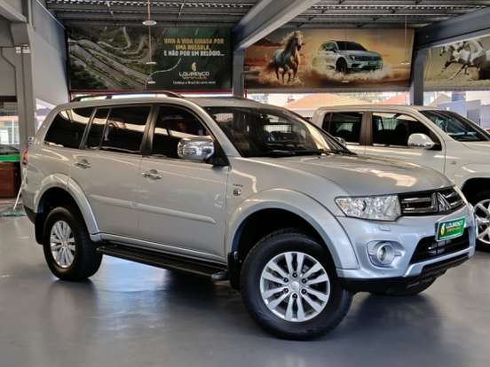 MITSUBISHI-PAJERO DAKAR-3.5 HPE 7 LUGARES 4X4 V6 24V FLEX 4P AUTOMÁTICO MITSUBISHI-PAJERO DAKAR-2015