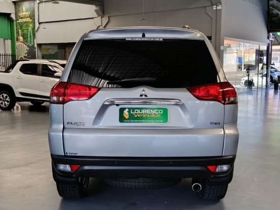 MITSUBISHI-PAJERO DAKAR-3.5 HPE 7 LUGARES 4X4 V6 24V FLEX 4P AUTOMÁTICO MITSUBISHI-PAJERO DAKAR-2015
