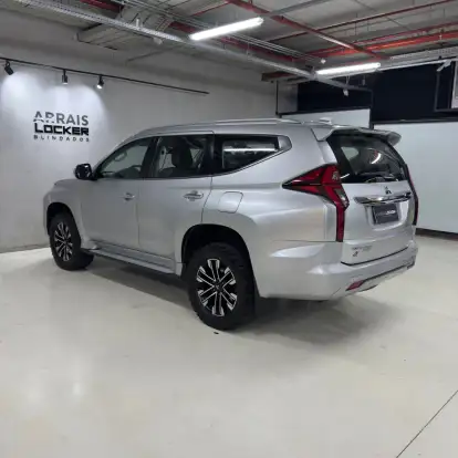 MITSUBISHI-PAJERO SPORT-2021
