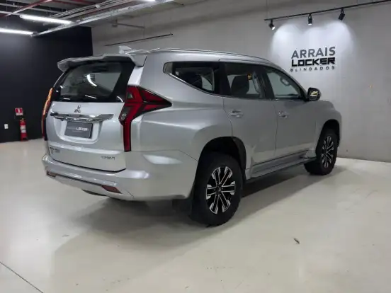 MITSUBISHI-PAJERO SPORT-2.4 16V MIVEC TURBO DIESEL HPE AWD AUTOMÁTICO MITSUBISHI-PAJERO SPORT-2021