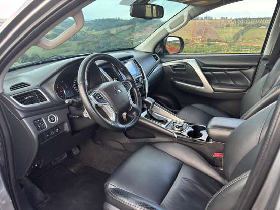 MITSUBISHI-PAJERO SPORT-2.4 16V MIVEC TURBO DIESEL HPE AWD AUTOMÁTICO MITSUBISHI-PAJERO SPORT-2019