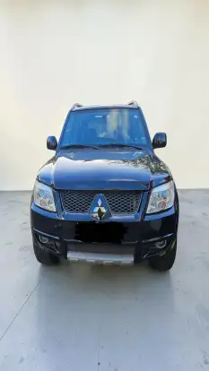 MITSUBISHI-PAJERO TR4-2013