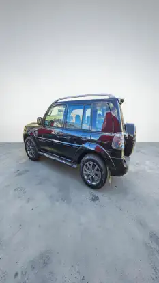 MITSUBISHI-PAJERO TR4-2013