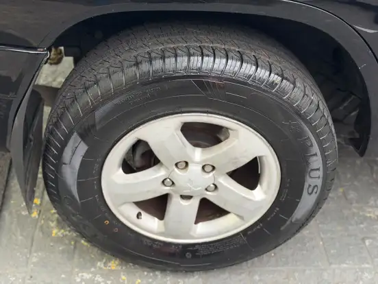 MITSUBISHI-PAJERO TR4-2008