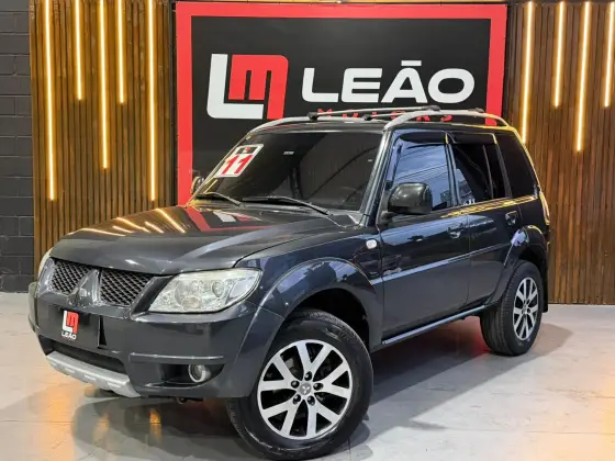 MITSUBISHI PAJERO TR4 2.0 4X4 16V 140CV FLEX 4P AUTOMÁTICO