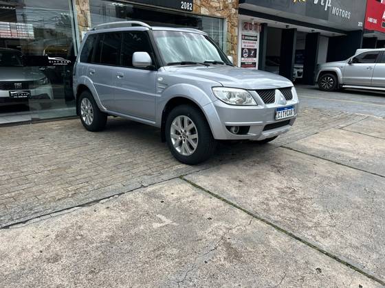 MITSUBISHI PAJERO TR4 2.0 4X2 16V 140CV FLEX 4P AUTOMÁTICO