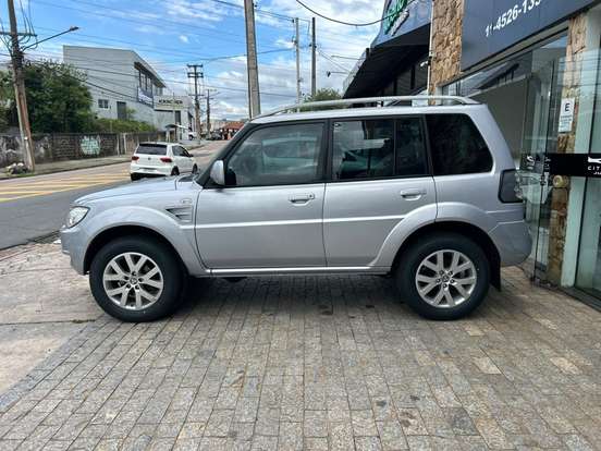 MITSUBISHI-PAJERO TR4-2012