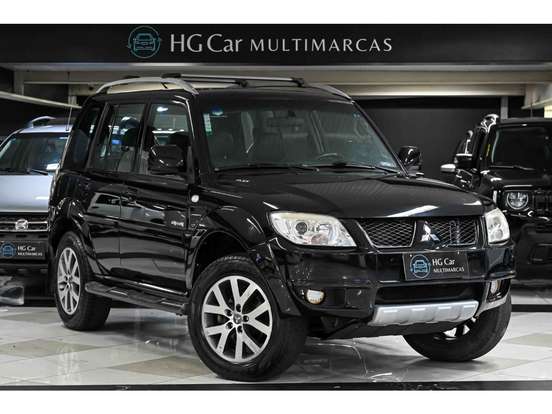 MITSUBISHI-PAJERO TR4-2012