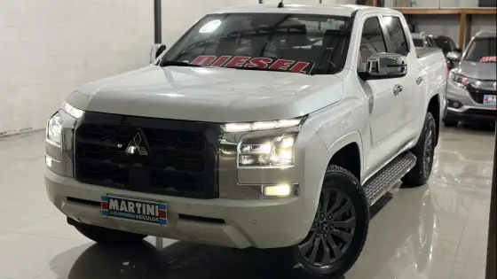 MITSUBISHI TRITON 2.4 BITURBO DIESEL CD HPE-S 4X4 AUTOMÁTICO