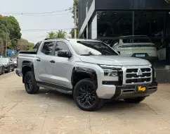 MITSUBISHI TRITON 2.4 BITURBO DIESEL CD KATANA 4X4 AUTOMÁTICO MITSUBISHI TRITON 2.4 BITURBO DIESEL CD KATANA 4X4 AUTOMÁTICO