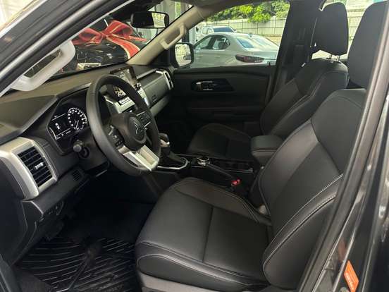 MITSUBISHI-TRITON-2026