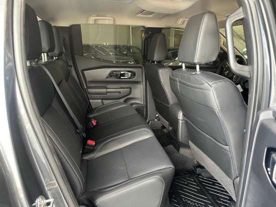 MITSUBISHI-TRITON-2.4 BITURBO DIESEL CD HPE 4X4 AUTOMÁTICO MITSUBISHI-TRITON-2026