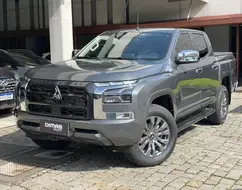 MITSUBISHI TRITON 2.4 BITURBO DIESEL CD HPE 4X4 AUTOMÁTICO MITSUBISHI TRITON 2.4 BITURBO DIESEL CD HPE 4X4 AUTOMÁTICO
