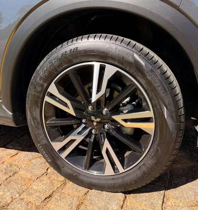 MITSUBISHI-ECLIPSE CROSS-2024