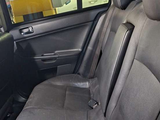 MITSUBISHI-LANCER-2.0 16V GASOLINA 4P AUTOMÁTICO MITSUBISHI-LANCER-2013