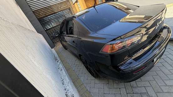 MITSUBISHI-LANCER-2011