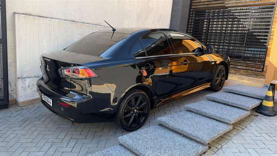 MITSUBISHI-LANCER-2011