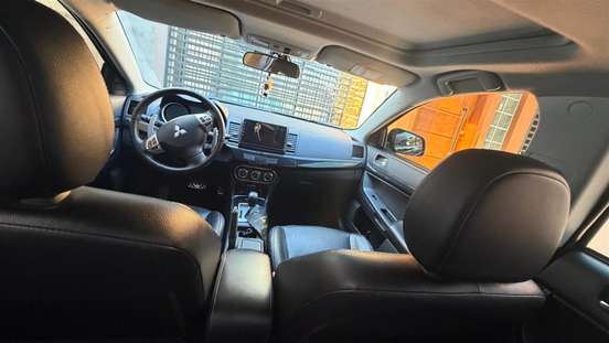 MITSUBISHI-LANCER-2011