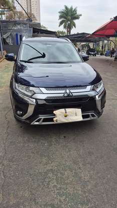 MITSUBISHI-OUTLANDER-2.0 MIVEC GASOLINA HPE AUTOMÁTICO MITSUBISHI-OUTLANDER-2019