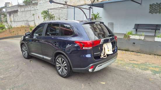 MITSUBISHI-OUTLANDER-2.0 MIVEC GASOLINA HPE AUTOMÁTICO MITSUBISHI-OUTLANDER-2019