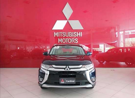 MITSUBISHI-OUTLANDER-3.0 GT 4X4 V6 24V GASOLINA 4P AUTOMÁTICO MITSUBISHI-OUTLANDER-2017
