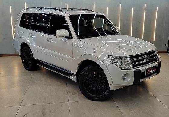 MITSUBISHI PAJERO 2.5 HD 4X4 8V TURBO INTERCOOLER DIESEL 4P MANUAL