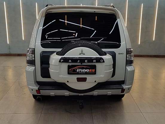 MITSUBISHI-PAJERO-2.5 HD 4X4 8V TURBO INTERCOOLER DIESEL 4P MANUAL MITSUBISHI-PAJERO-2010