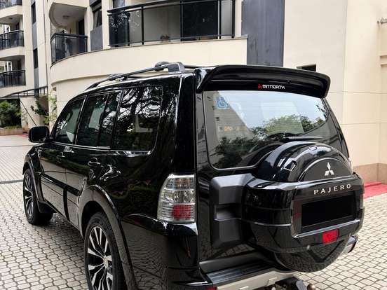 MITSUBISHI-PAJERO FULL-3.2 HPE 4X4 16V TURBO INTERCOOLER DIESEL 4P AUTOMÁTICO MITSUBISHI-PAJERO FULL-2012