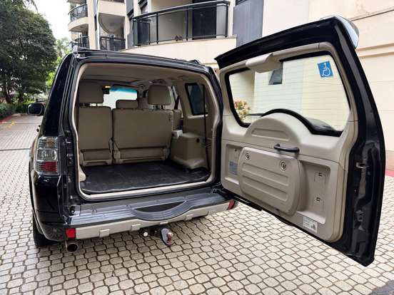MITSUBISHI-PAJERO FULL-2012