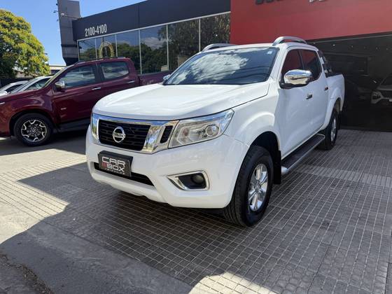 NISSAN FRONTIER 2.3 16V TURBO DIESEL LE CD 4X4 AUTOMÁTICO