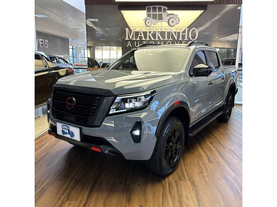 NISSAN FRONTIER 2.3 16V TURBO DIESEL PRO4X CD 4X4 AUTOMÁTICO