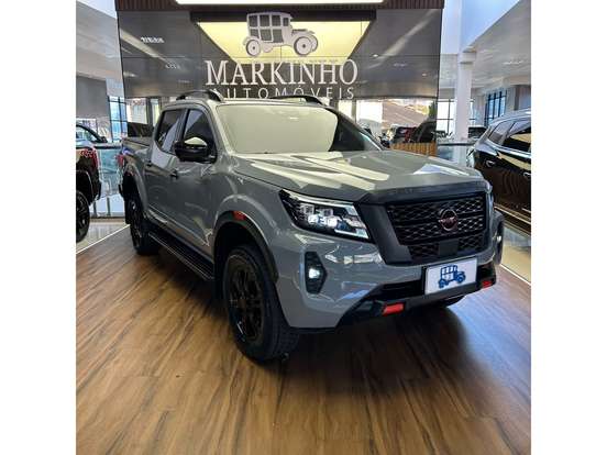 NISSAN-FRONTIER-2025
