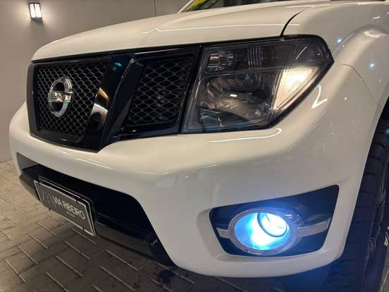 NISSAN-FRONTIER-2.5 SL 4X4 CD TURBO ELETRONIC DIESEL 4P AUTOMÁTICO NISSAN-FRONTIER-2013