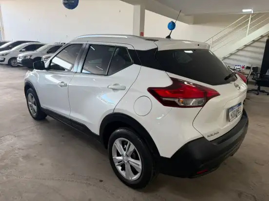 NISSAN-KICKS-2018