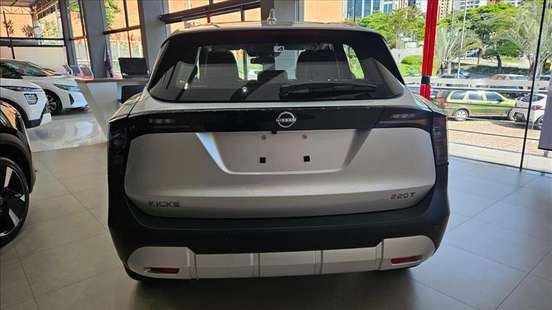 NISSAN-KICKS-2026