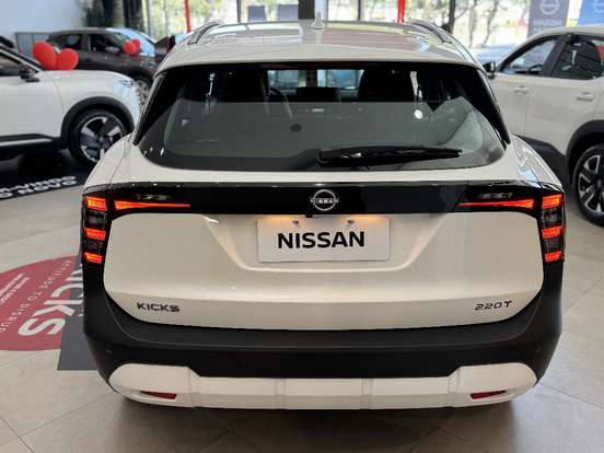 NISSAN-KICKS-2026