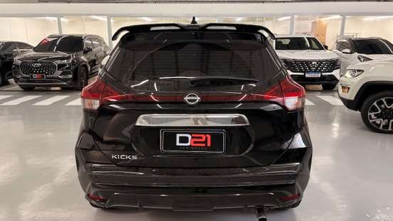 NISSAN-KICKS-2022