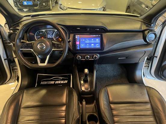 NISSAN-KICKS-2020