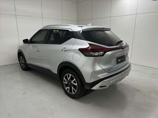NISSAN-KICKS-2024