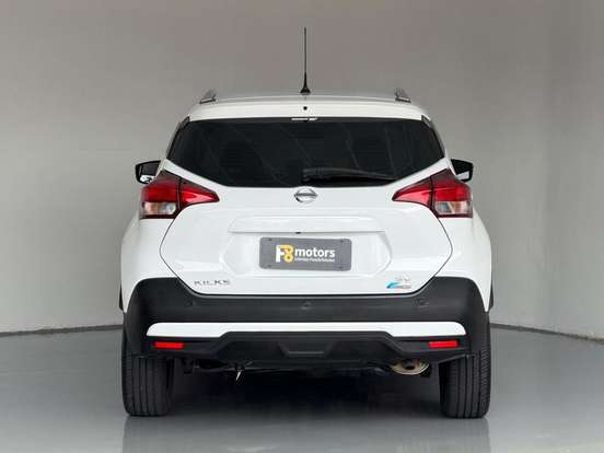 NISSAN-KICKS-2017