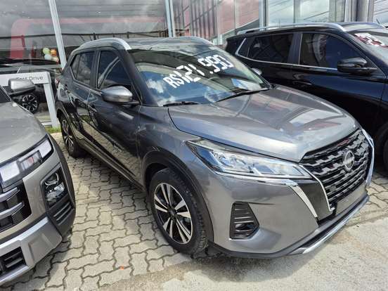 NISSAN-KICKS PLAY-2025