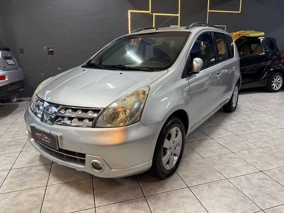 NISSAN LIVINA 1.8 SL 16V FLEX 4P AUTOMÁTICO