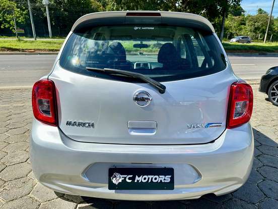 NISSAN-MARCH-1.6 SV 16V FLEX 4P XTRONIC NISSAN-MARCH-2017