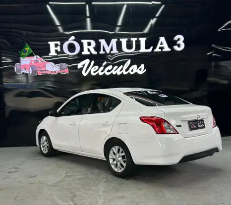 NISSAN-VERSA-1.6 16V FLEX SV 4P XTRONIC NISSAN-VERSA-2016