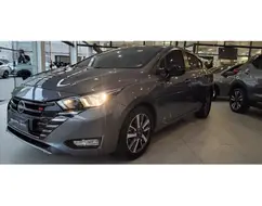NISSAN VERSA 1.6 16V FLEX SR XTRONIC NISSAN VERSA 1.6 16V FLEX SR XTRONIC