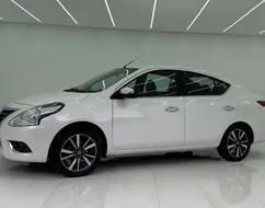 NISSAN VERSA 1.6 16V FLEXSTART SL 4P XTRONIC NISSAN VERSA 1.6 16V FLEXSTART SL 4P XTRONIC