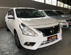 NISSAN VERSA 1.6 16V FLEXSTART SL 4P XTRONIC NISSAN VERSA 1.6 16V FLEXSTART SL 4P XTRONIC