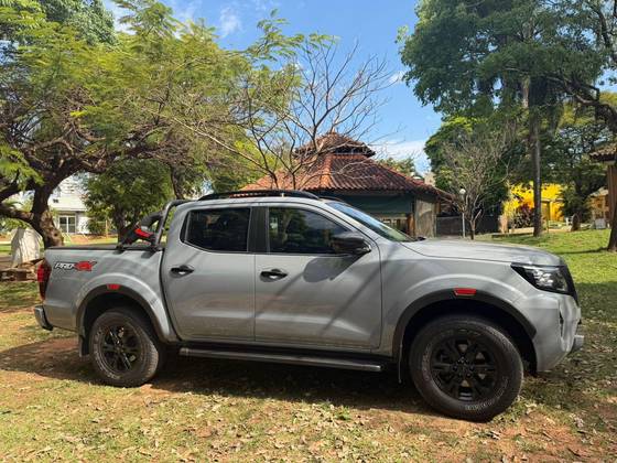 NISSAN FRONTIER 2.3 16V TURBO DIESEL PRO4X CD 4X4 AUTOMÁTICO