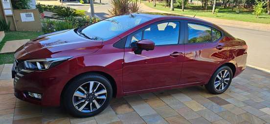 NISSAN-VERSA-2024
